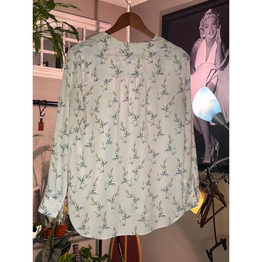 LOFT Blouse Womens MP White Floral Button Down Long Sleeve Petite Cottagecore - Picture 3 of 11